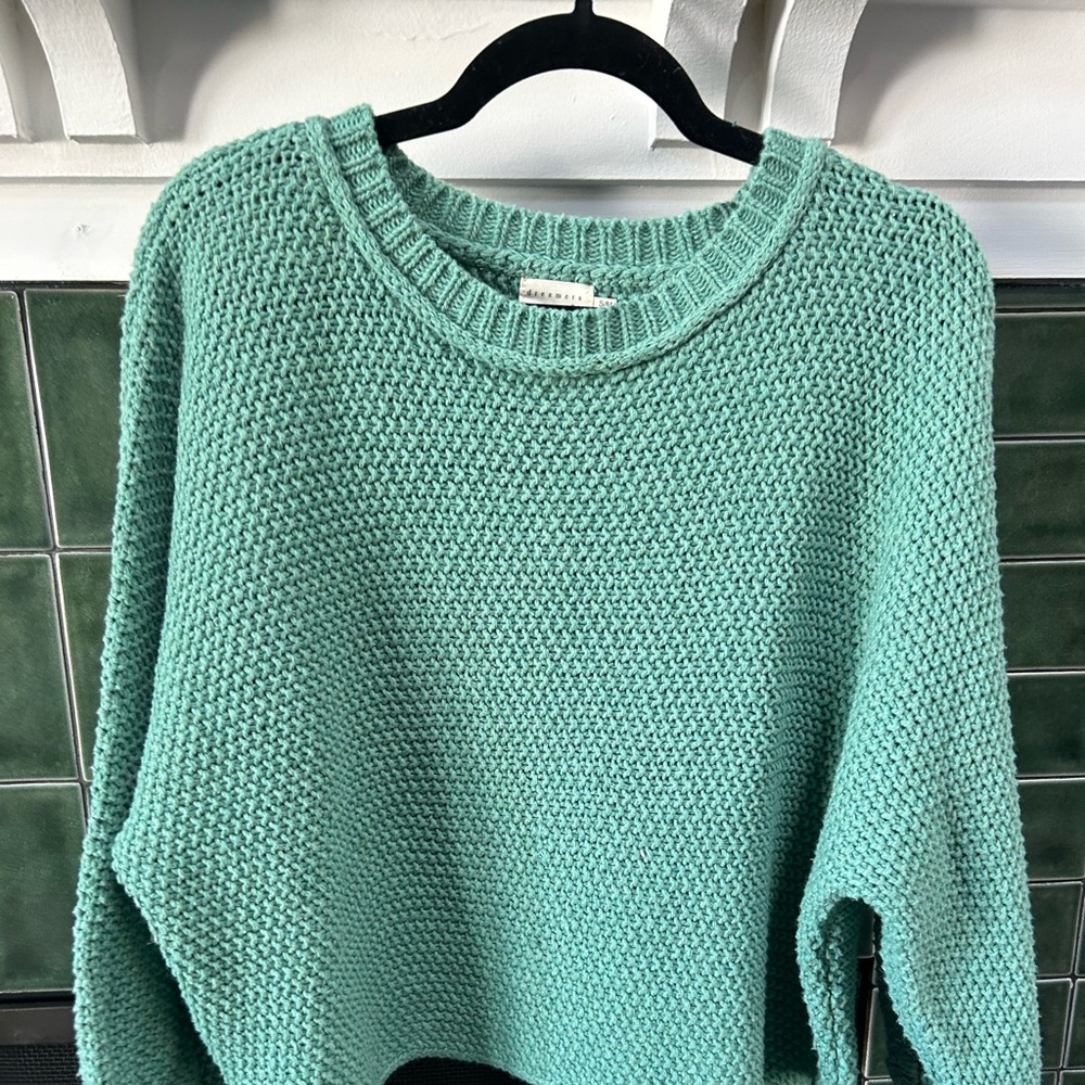 Dreamers by Debut Seafoam Green Knit Sweater Size “S/M”